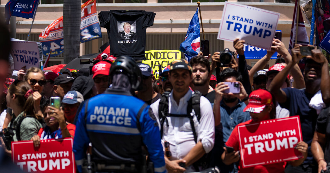 In Miami, the Only Violence From Trump Supporters Was Rhetorical