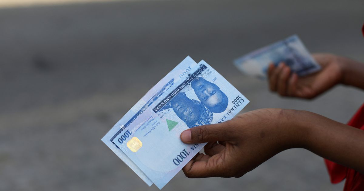 Nigeria’s central bank auctions FX at 645 naira, weaker than spot rate