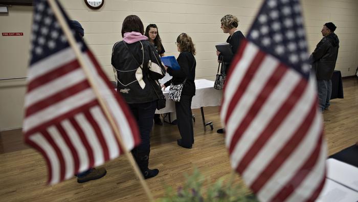 NFP Smashes Estimates as US Unemployment Rises to 7-Month High