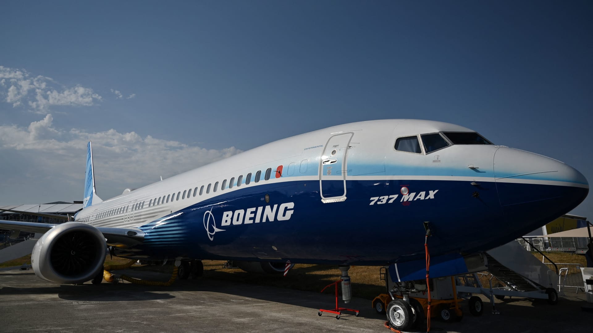 Boeing aircraft deliveries and orders rise in June
