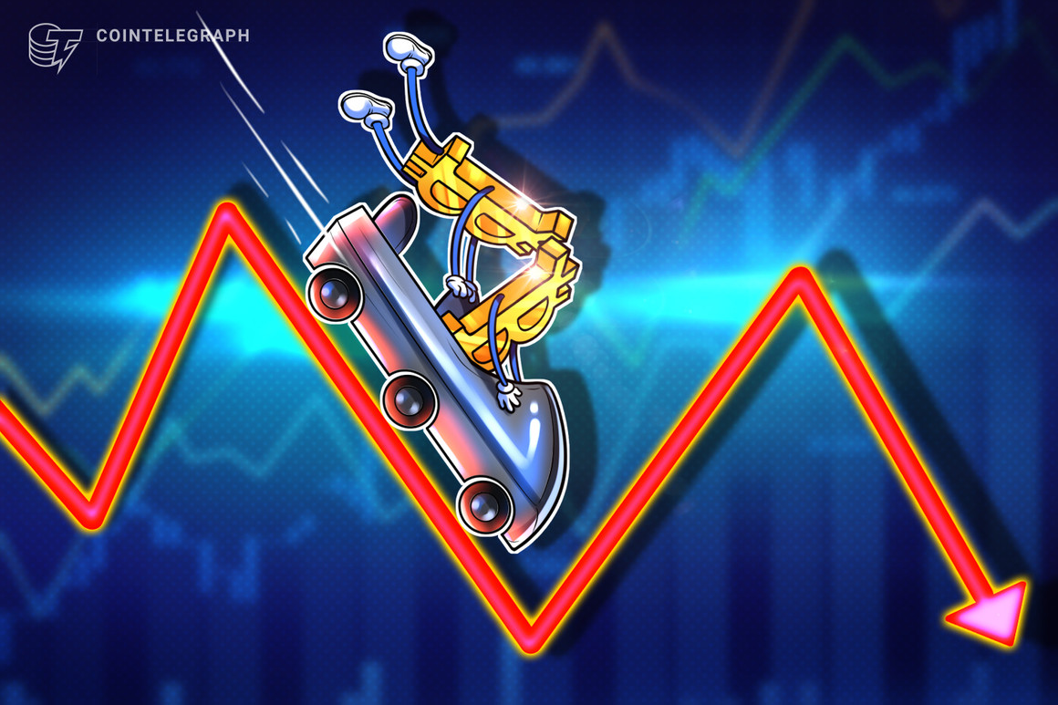 Bitcoin price falls to $29.5K, but on-chain data reflects investors’ growing interest