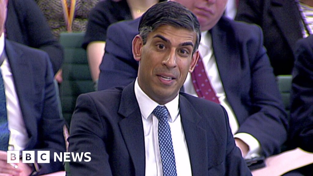 Rishi Sunak silent over Tory MPs' Partygate report attacks