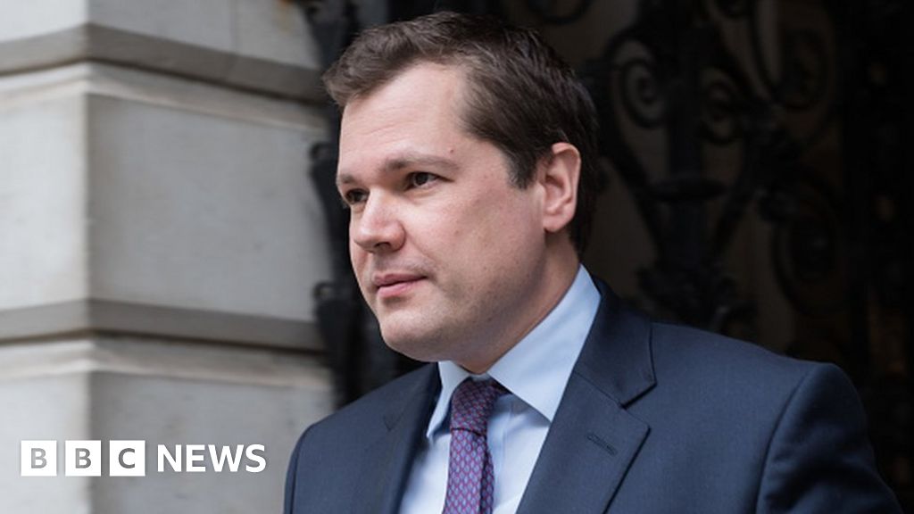 Migration bill: Minister accuses Lords of trying to wreck asylum reforms