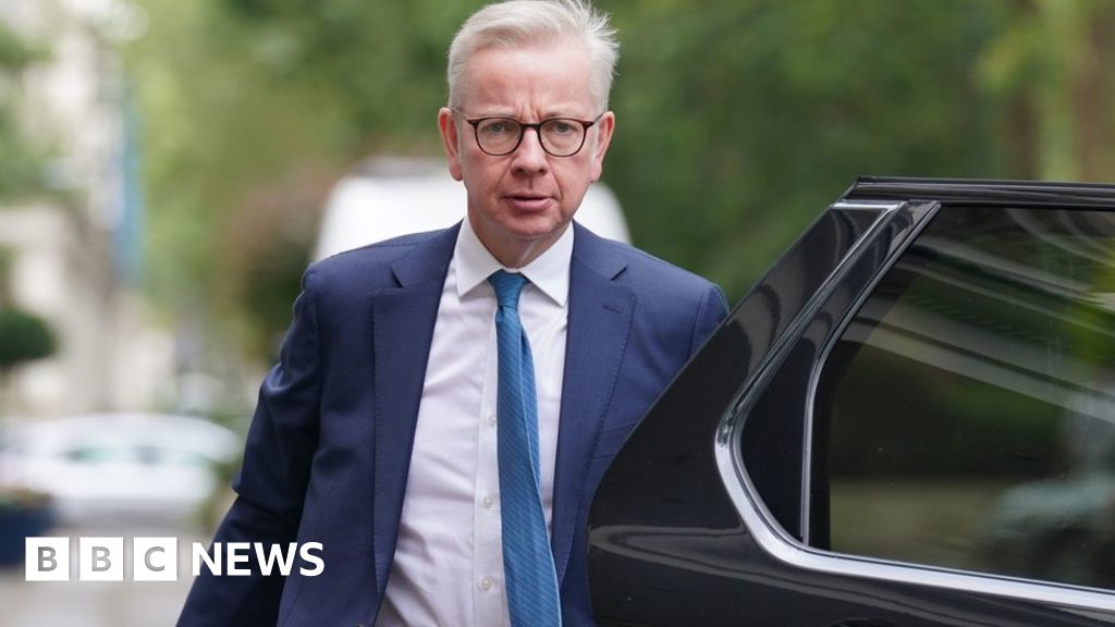 Petrol and diesel car ban immovable, says Michael Gove