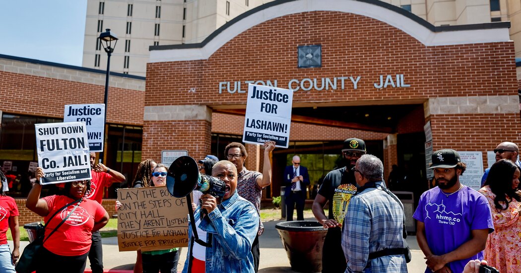 Justice Dept. to Investigate Fulton County Jail in Georgia