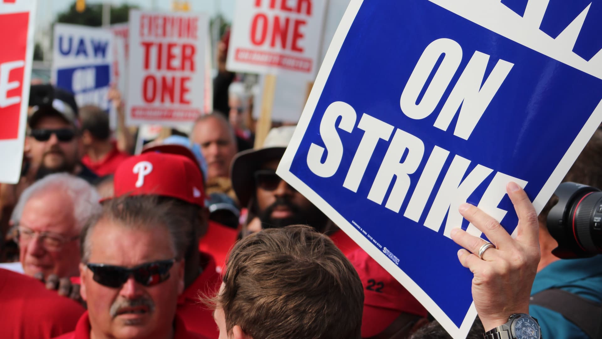 UAW strike cost estimated at $5 billion in 10 days