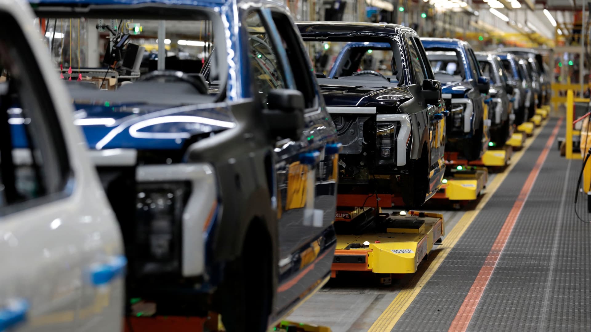 Ford restarts F-150 Lightning production amid heightened demand