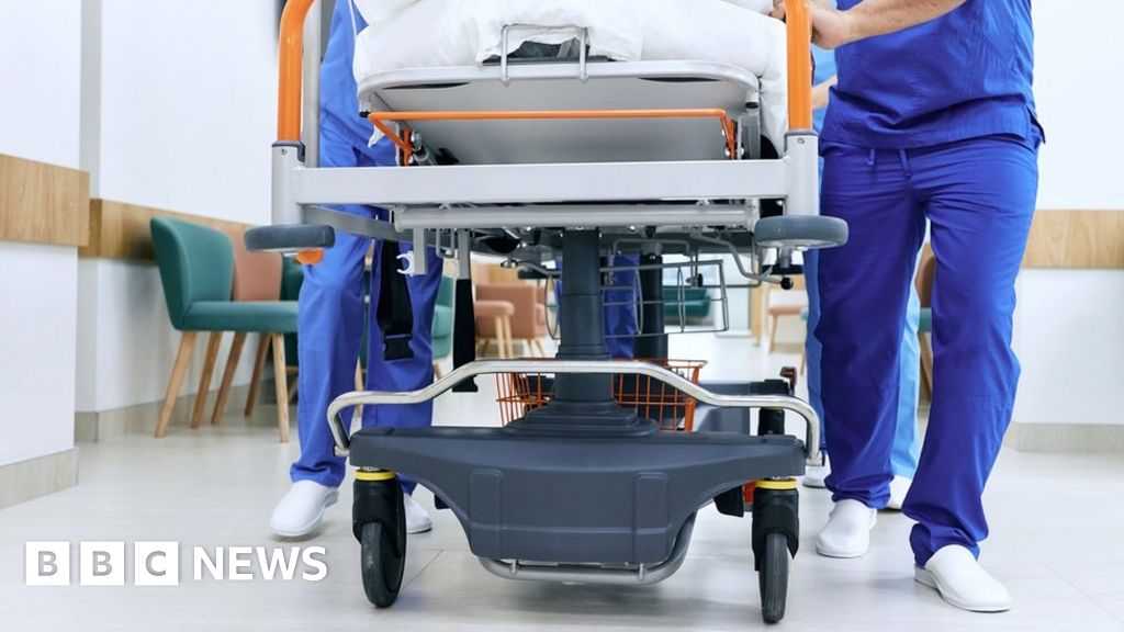 £250m funding for more hospital beds in England this winter
