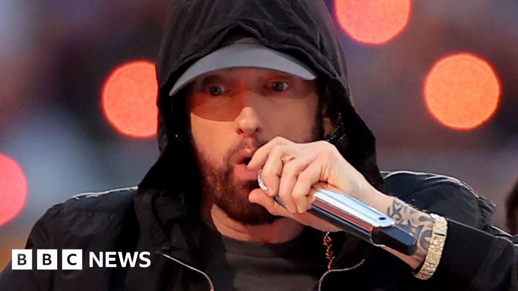 Eminem and Vivek Ramaswamy revive battle between pop stars and politicians