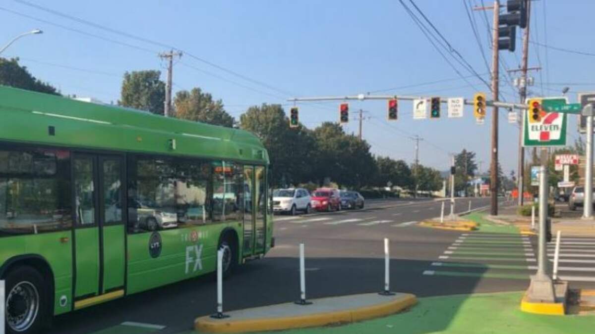 TriMet FX Buses Move Faster