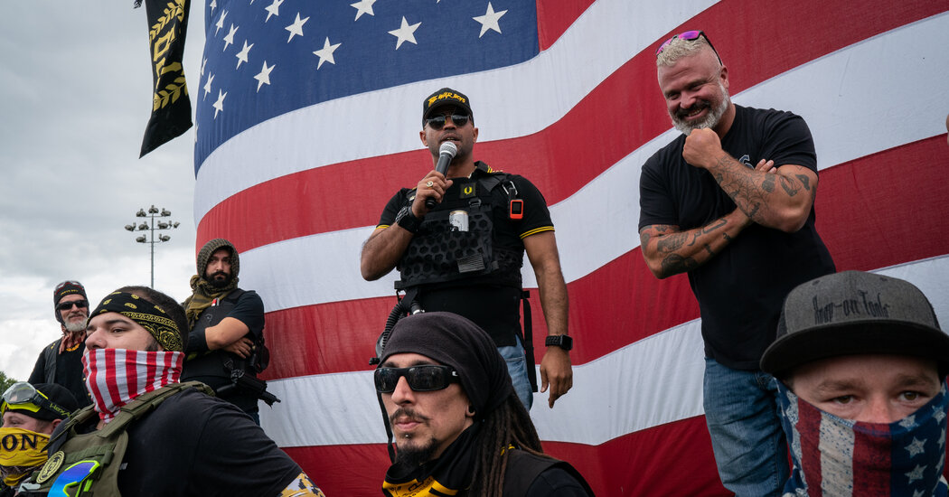 Seeking Link to Trump, Prosecutors Questioned Proud Boys Leader