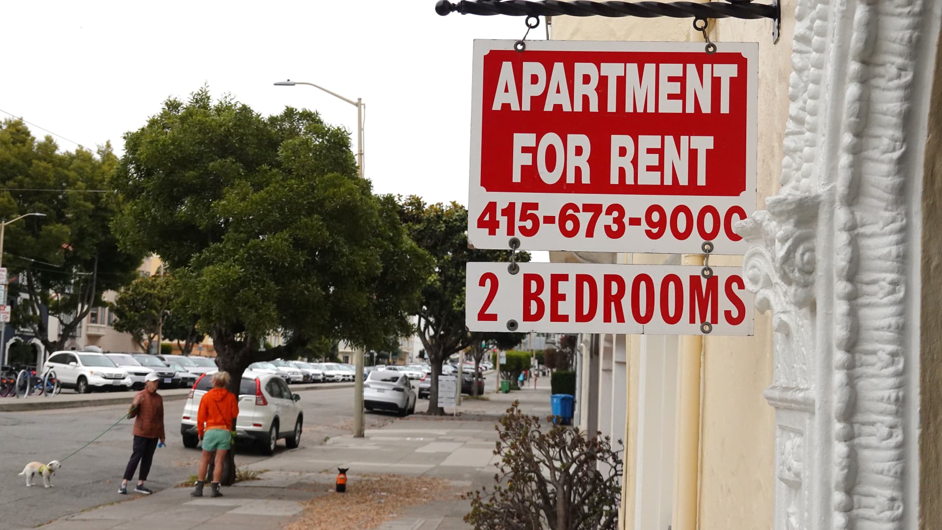 Apartment rents on verge of declining due to massive supply