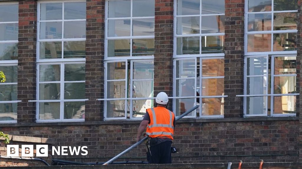 13 schools with RAAC had building work scrapped