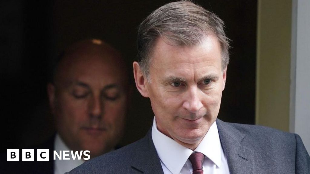 Jeremy Hunt says UK must break out of tax rise 'vicious circle'