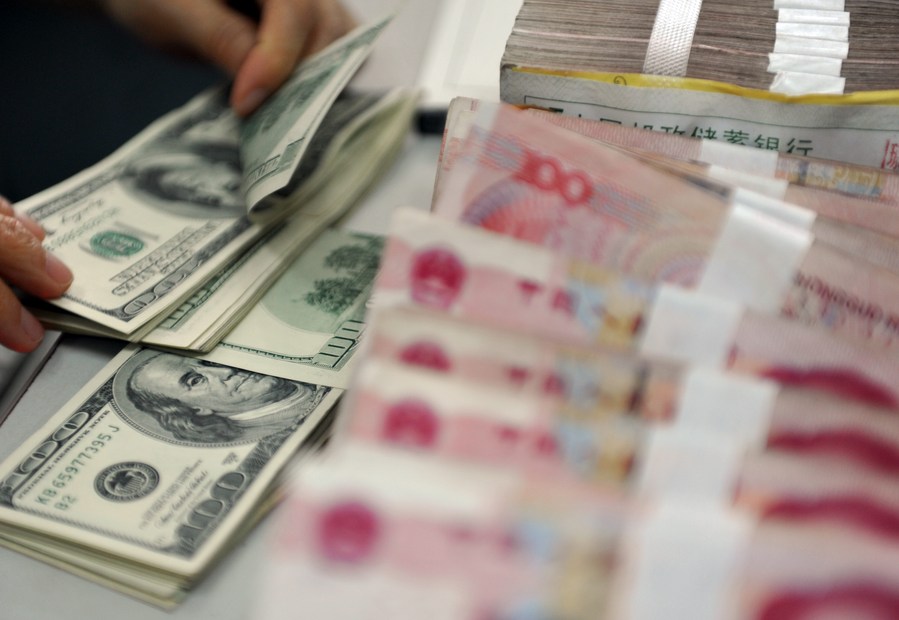 Chinese banks’ forex settlement deficit narrows in August-Xinhua