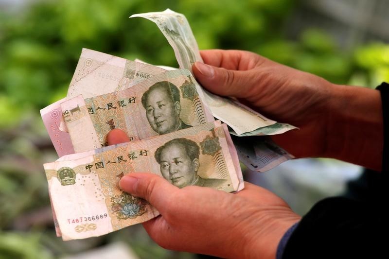 PBOC increases offshore yuan bills issuance to stabilize currency By Investing.com