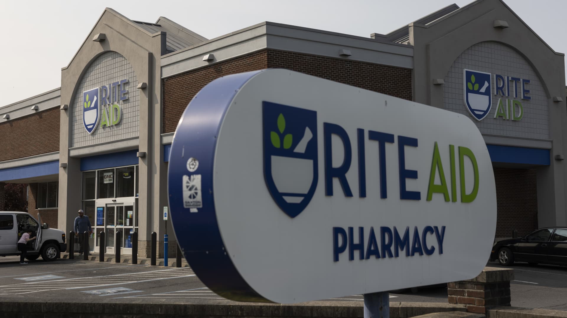 Rite Aid lost more than $1 billion before bankruptcy filing