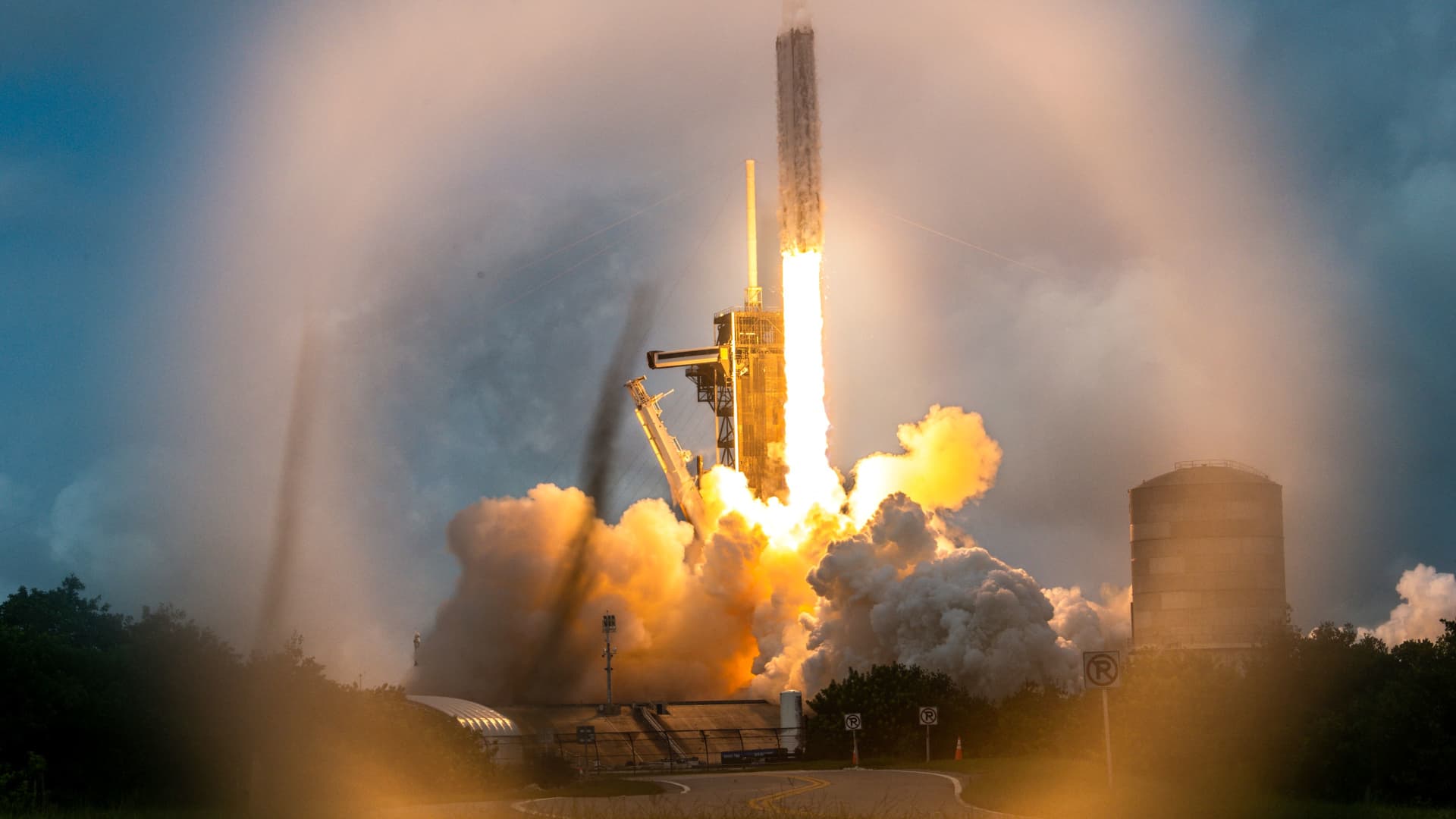 SpaceX, Blue Origin, Virgin Galactic call for FAA improvements