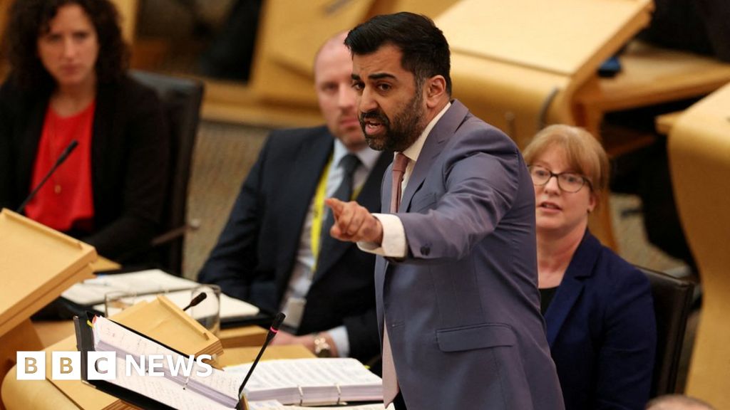 Chris Mason: SNP leader Humza Yousaf struggling in political headwind