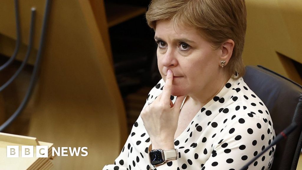 Nicola Sturgeon’s Covid WhatsApp messages were deleted – newspaper report