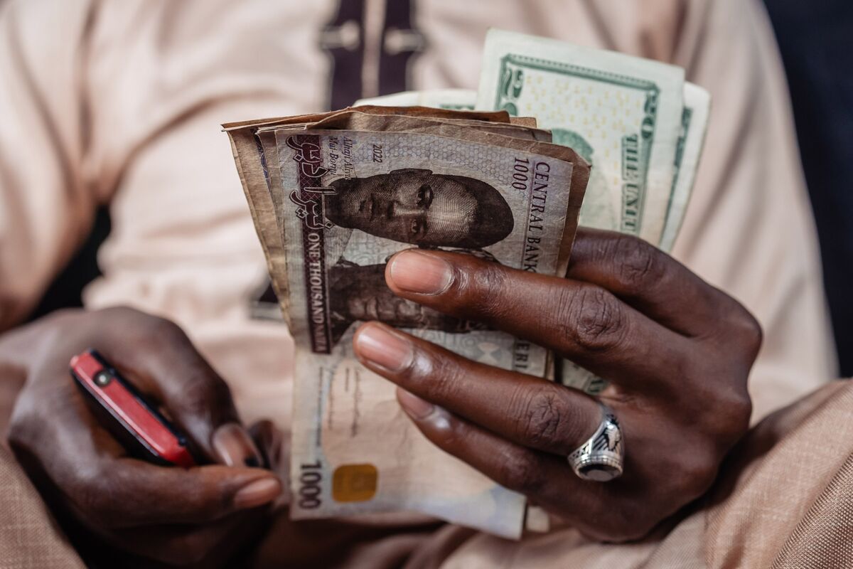 USD/NGN: Naira: Tinubu Pledges to Ease Liquidity Crunch: Nigeria Summit
