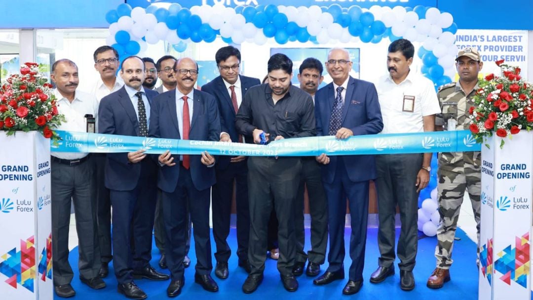 LuLuFin opens 4 forex counters at Cochin International Airport, LuLuFin, Cochin International Airport, LuLu Forex