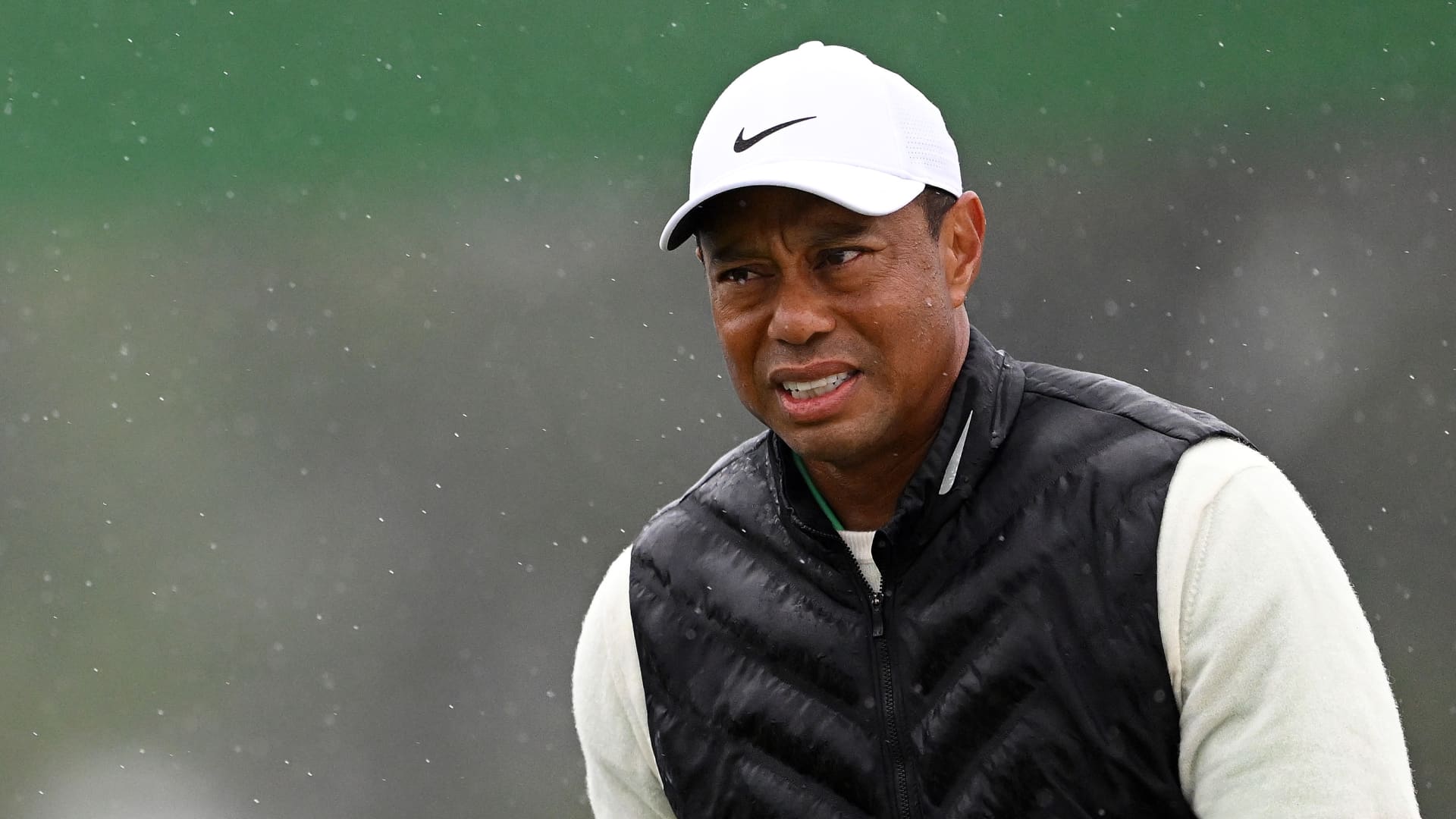 Tiger Woods new golf league faces dome collapse