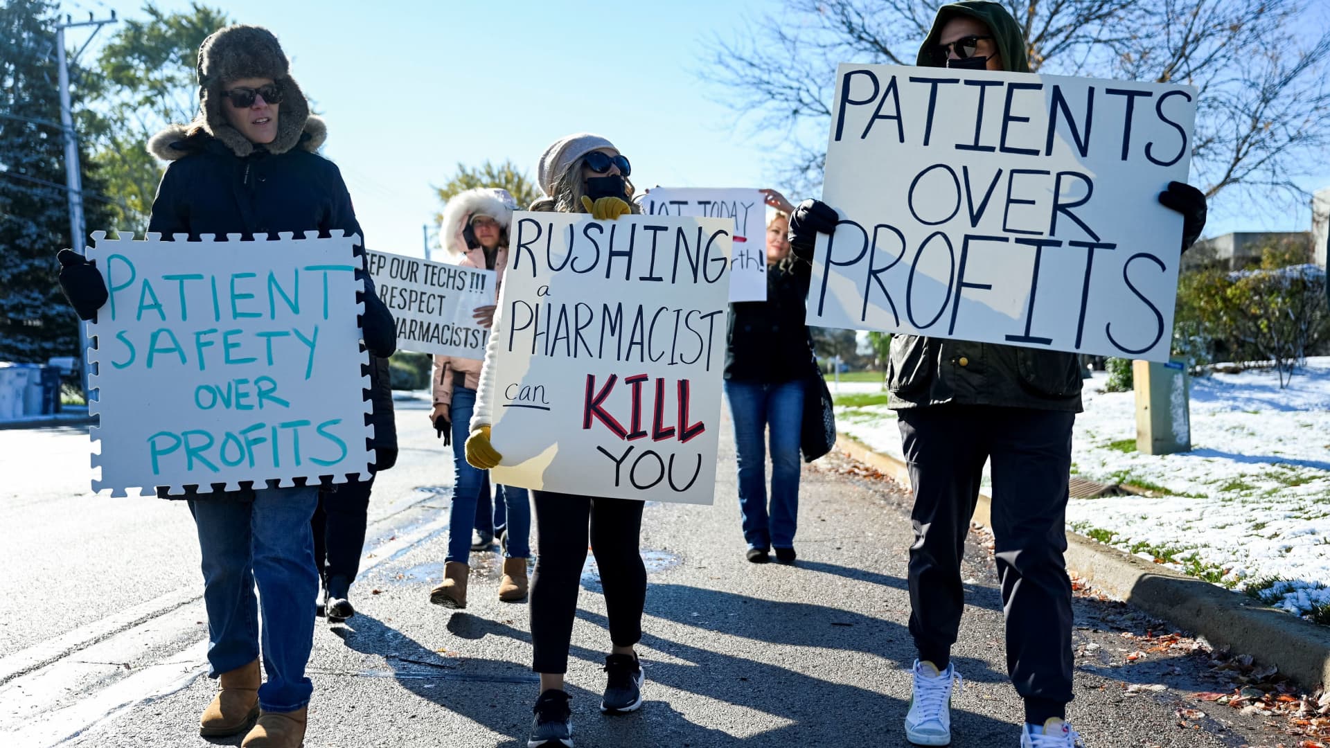 Pharmacy walkout organizers launch national push to unionize staff