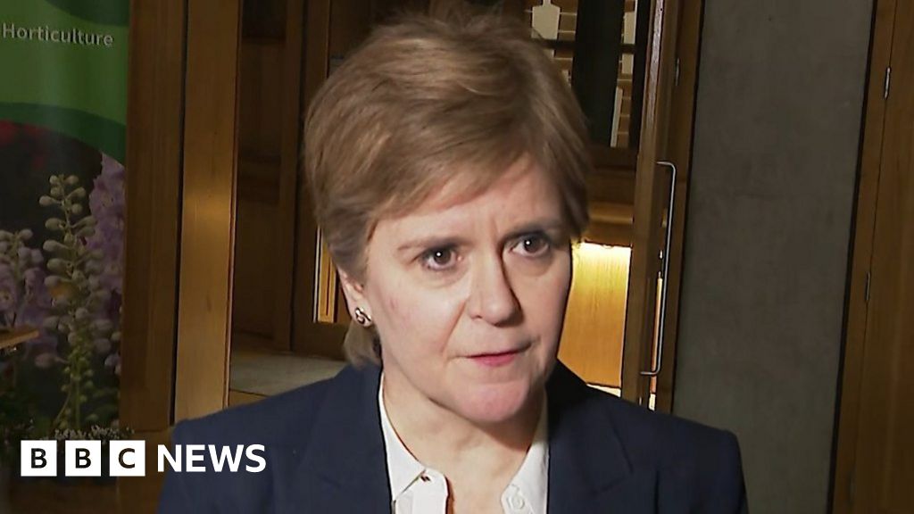 ‘I was not a member of any WhatsApp groups’ – Sturgeon