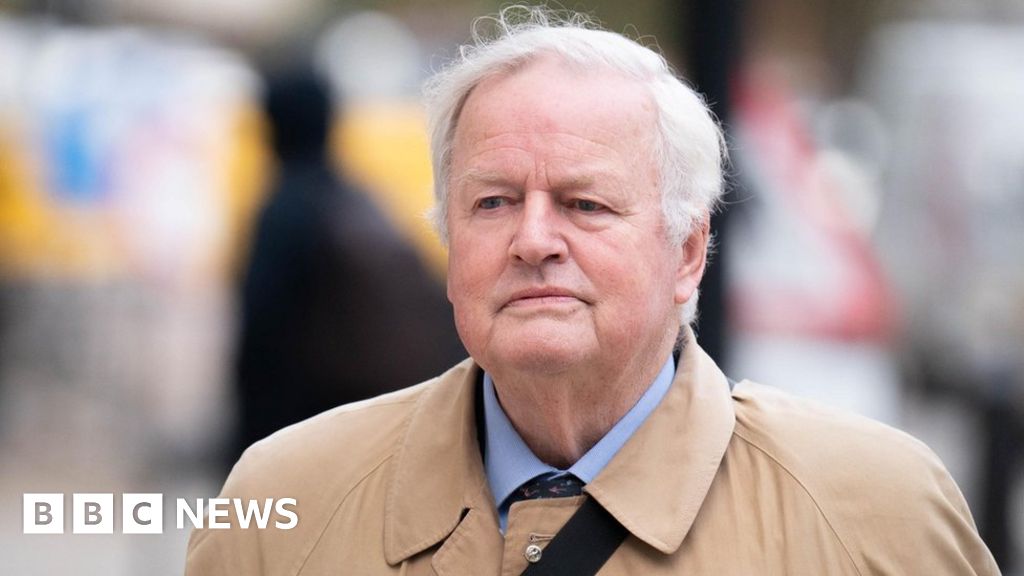 Bob Stewart MP to stand down after racial abuse conviction