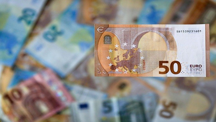 Euro Progresses as Markets Prep for NFP