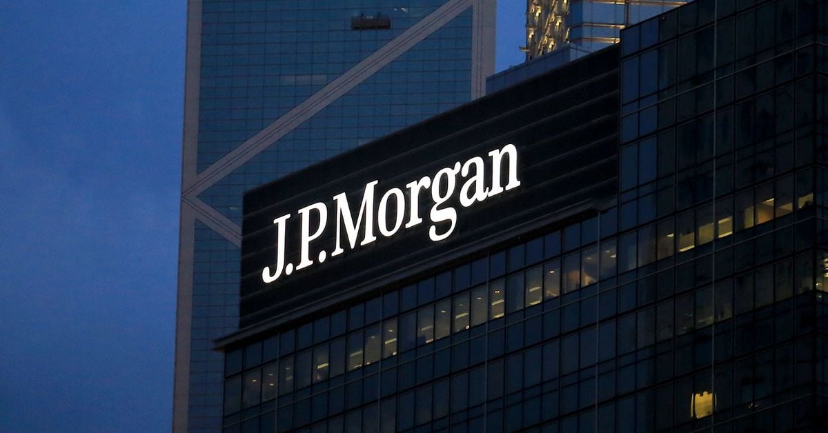 JPMorgan Survey Shows Over Half of Institutional Traders Don’t Want Crypto Exposure