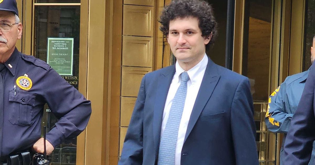 Sam Bankman-Fried Used Mackerel Fish to Pay For a Haircut in Brooklyn Detention Center: WSJ