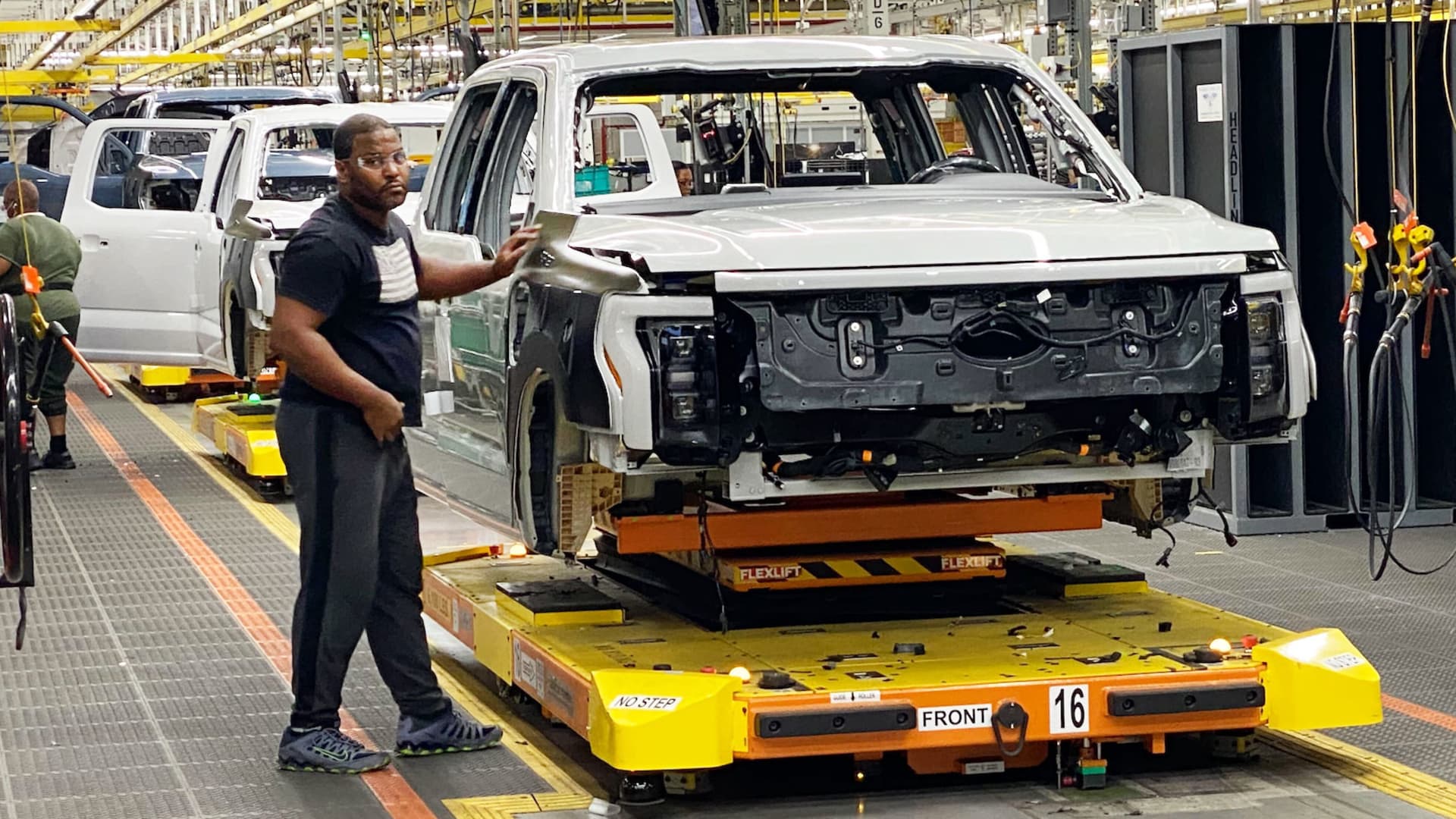 Ford cuts F-150 Lightning EV production, adds to Bronco, Ranger plant