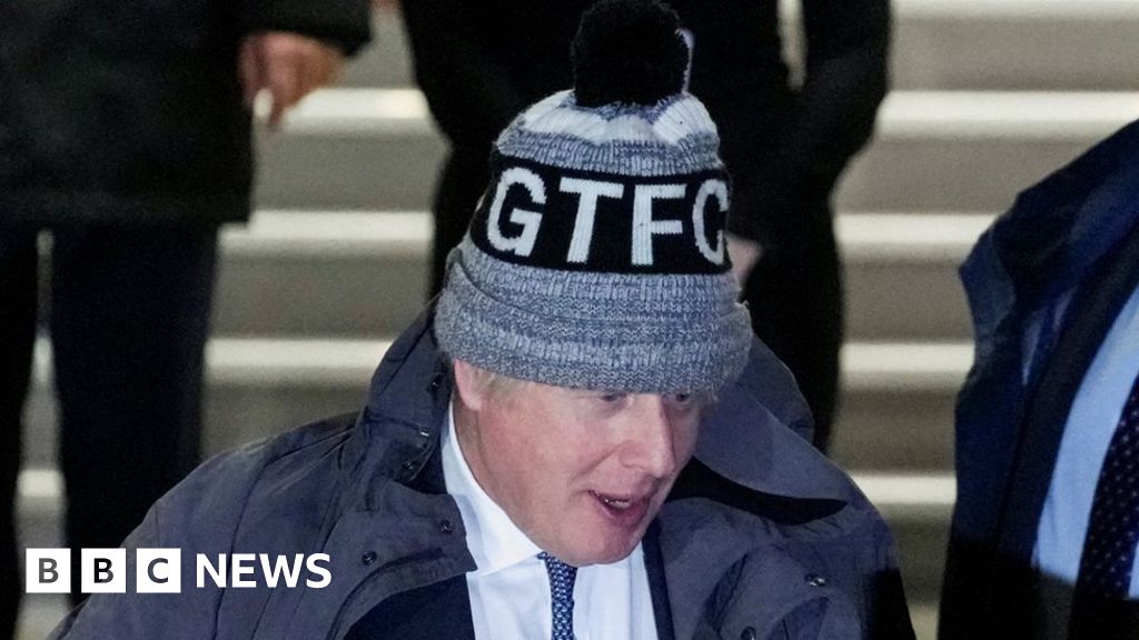 Boris Johnson: Grimsby Town hat worn by ex-PM prompts petition