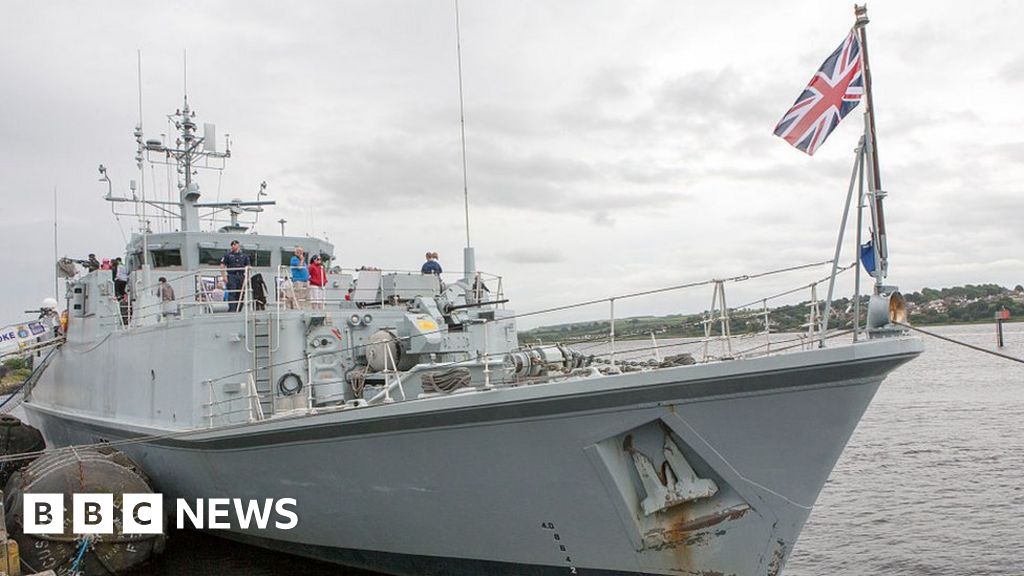 UK to send two Royal Navy minehunter ships to Ukraine