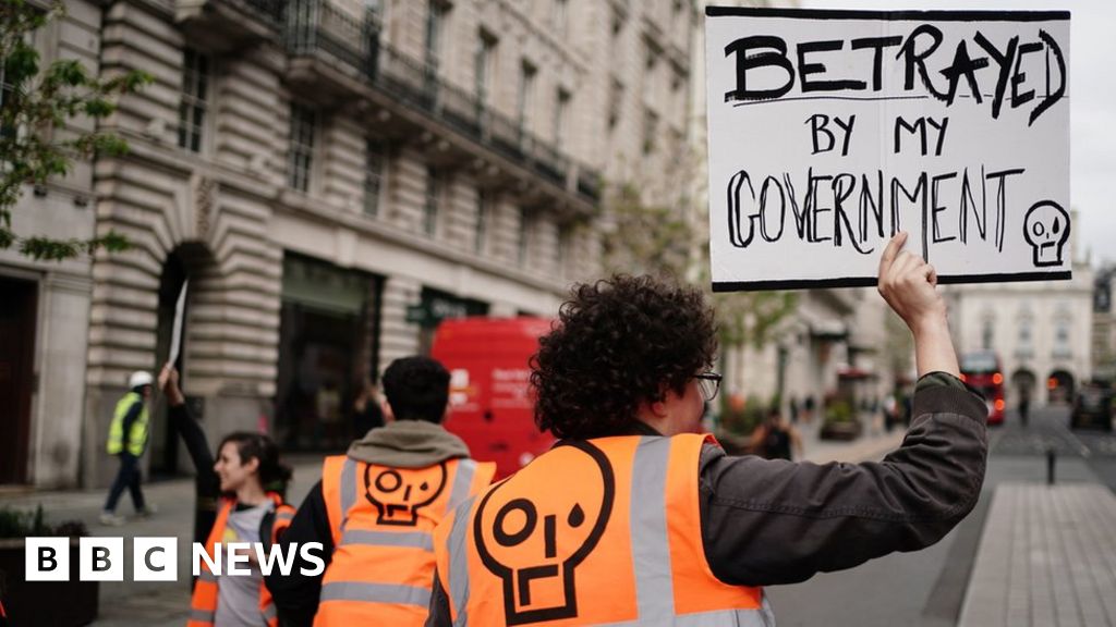 Prevent: Rise in climate activists referred to anti-terror scheme