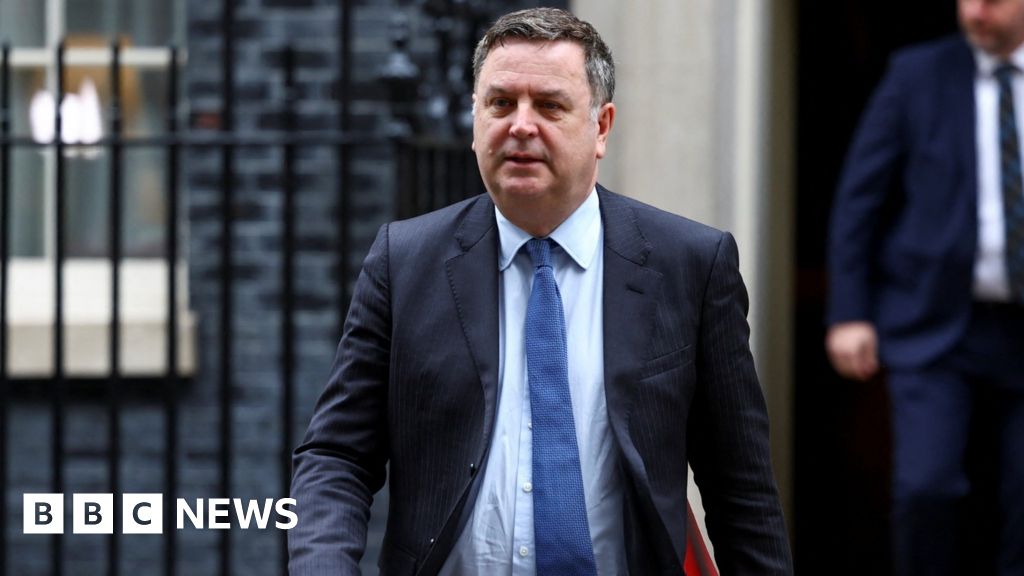 Esther Rantzen: Minister says he is 'not averse' to new assisted dying vote