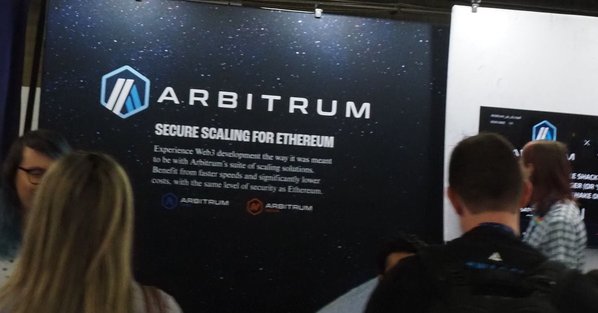 Arbitrum (ARB) Blockchain Hit by ‘Partial Outage’ Due to Traffic Surge