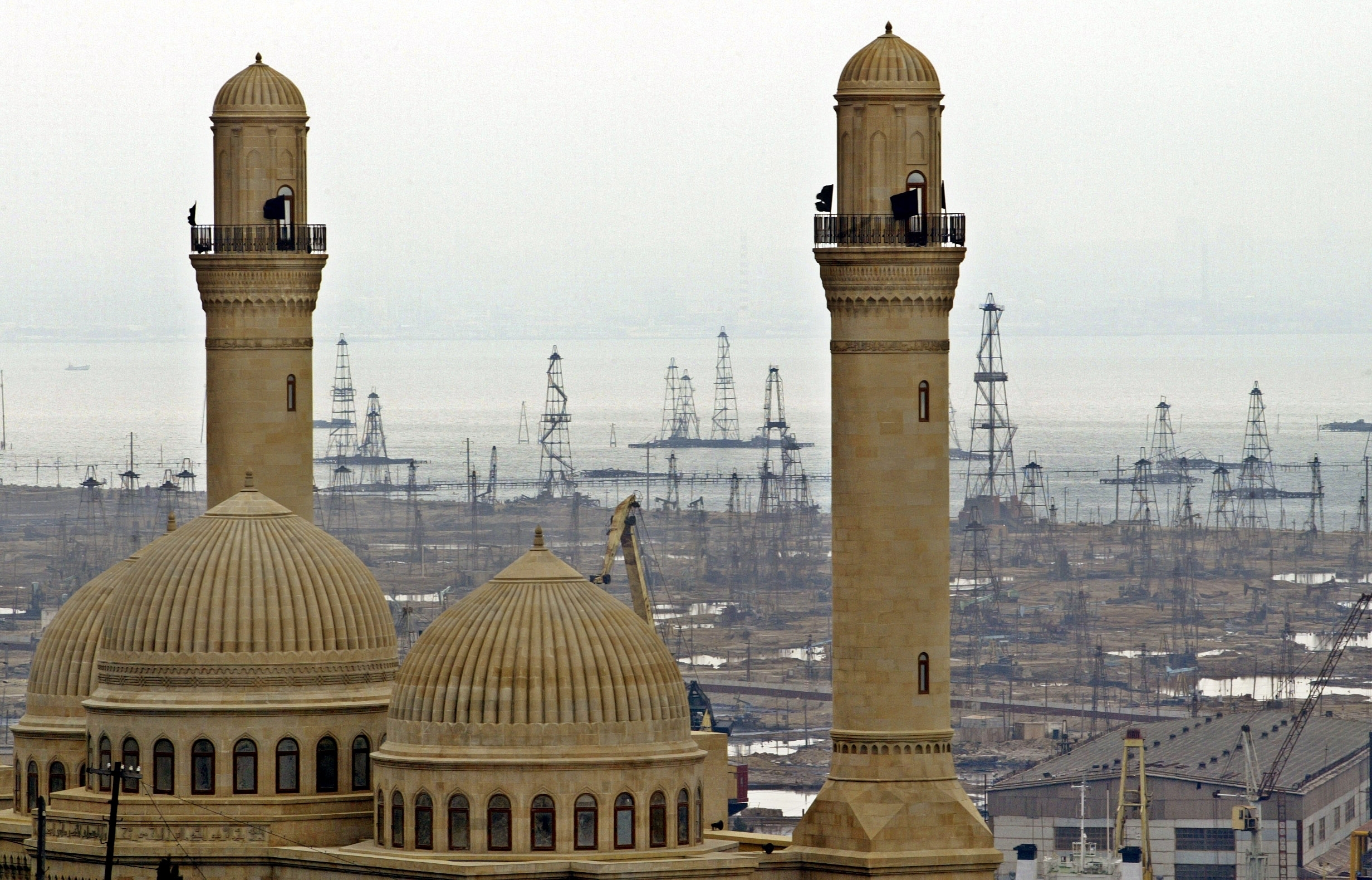 Another win for oil states? Azerbaijan gets boost in bid to host next climate talks.