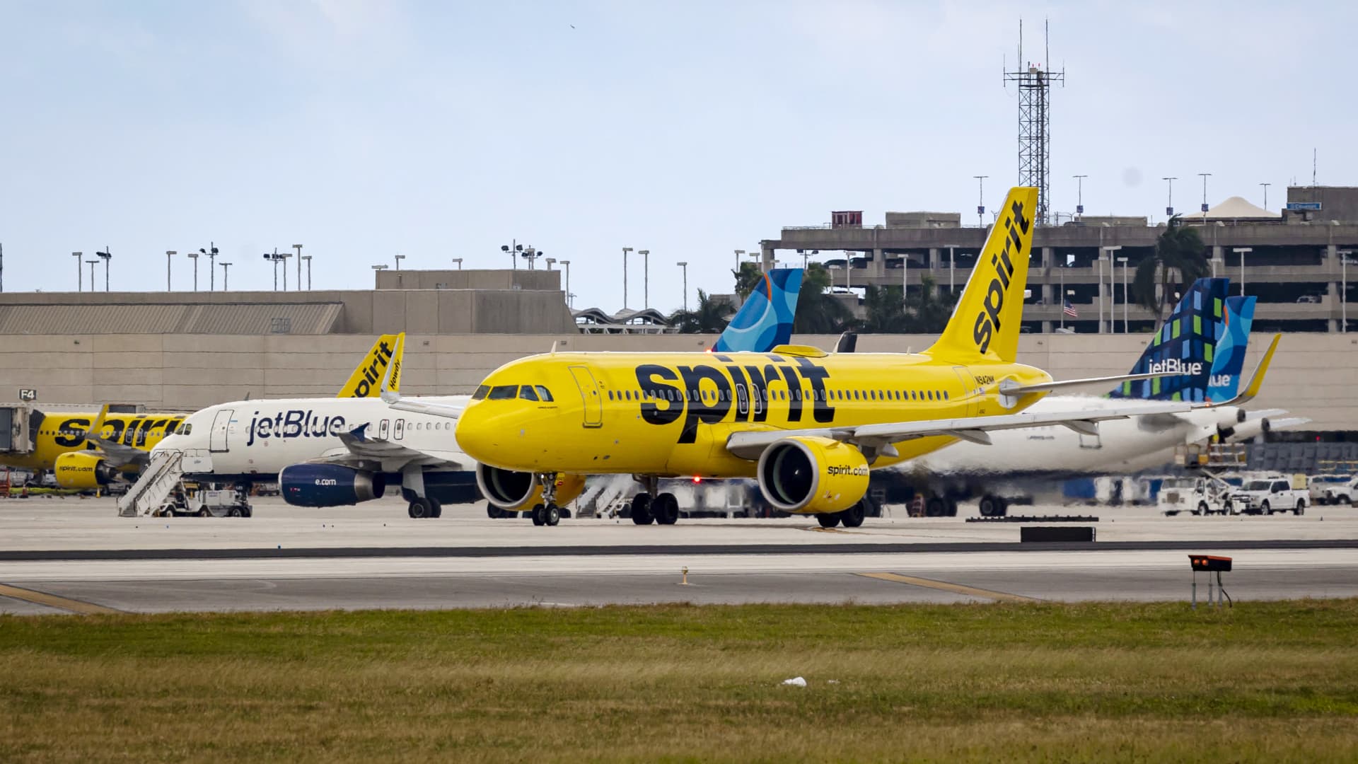 Spirit Airlines stock rebounds after appeal of JetBlue merger block