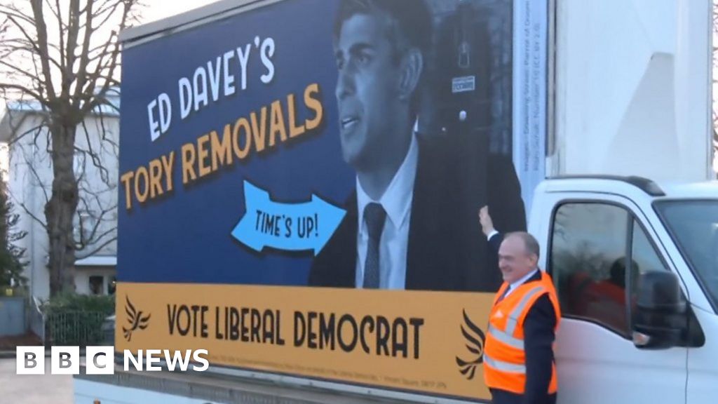 Watch: Lib Dems unveil ‘Ed Davey’s Tory removals’