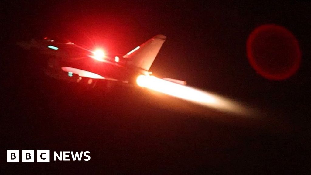 US and UK launch fresh strikes on Houthis in Yemen
