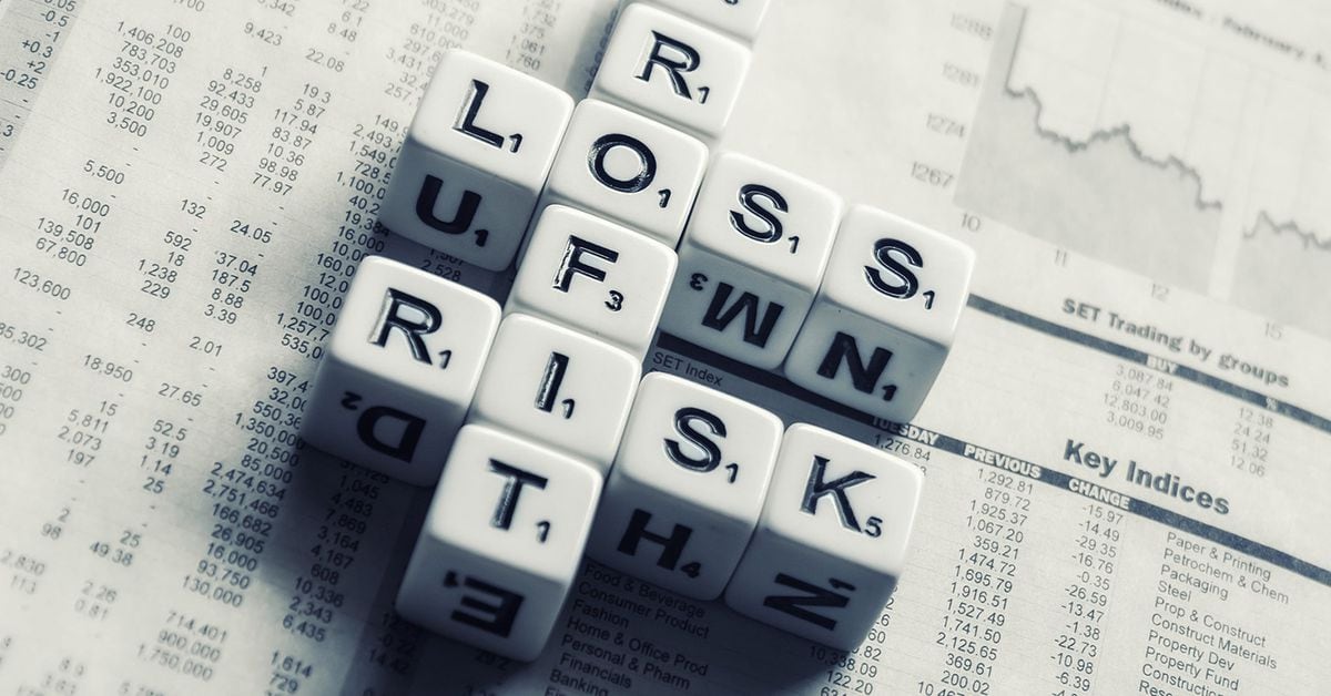 Downside Risks for Bitcoin (BTC) Remains Despite Early Success of Spot ETFs, Observers Say