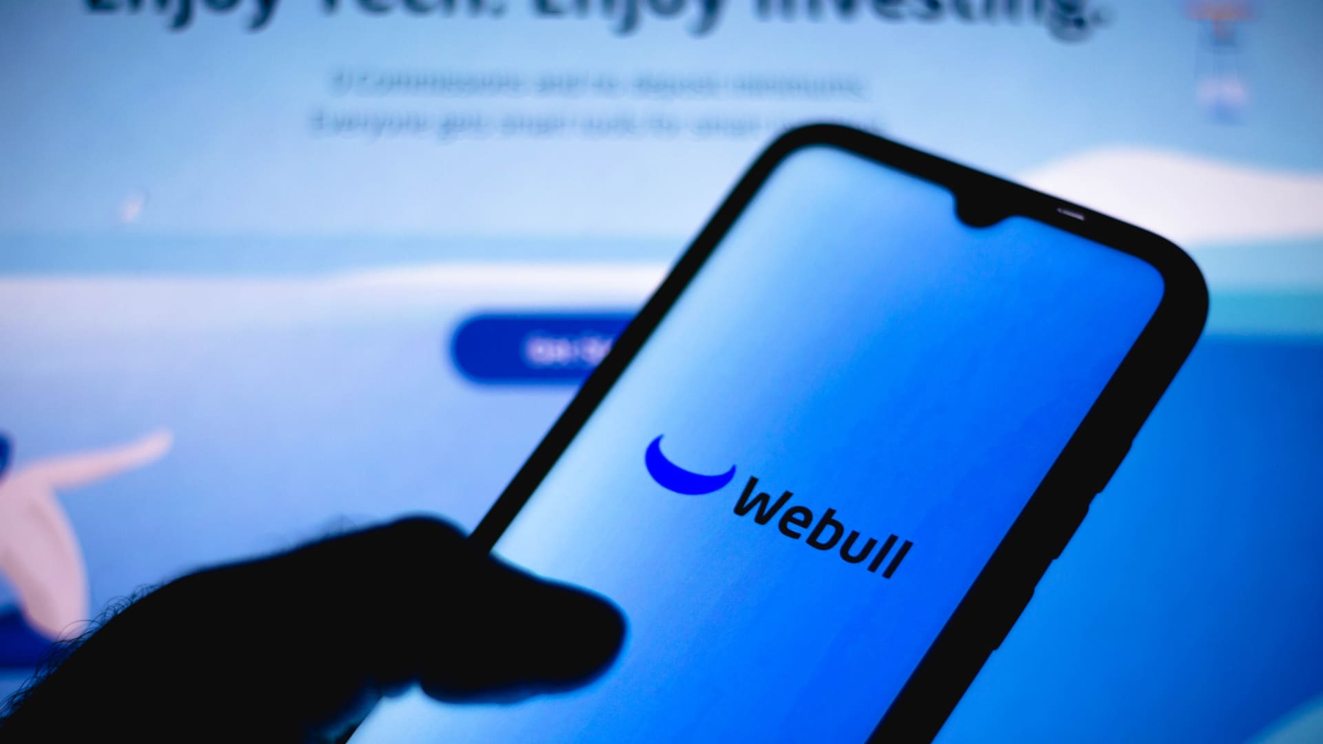 Online trading platform Webull set to go public via $7.3B SPAC deal