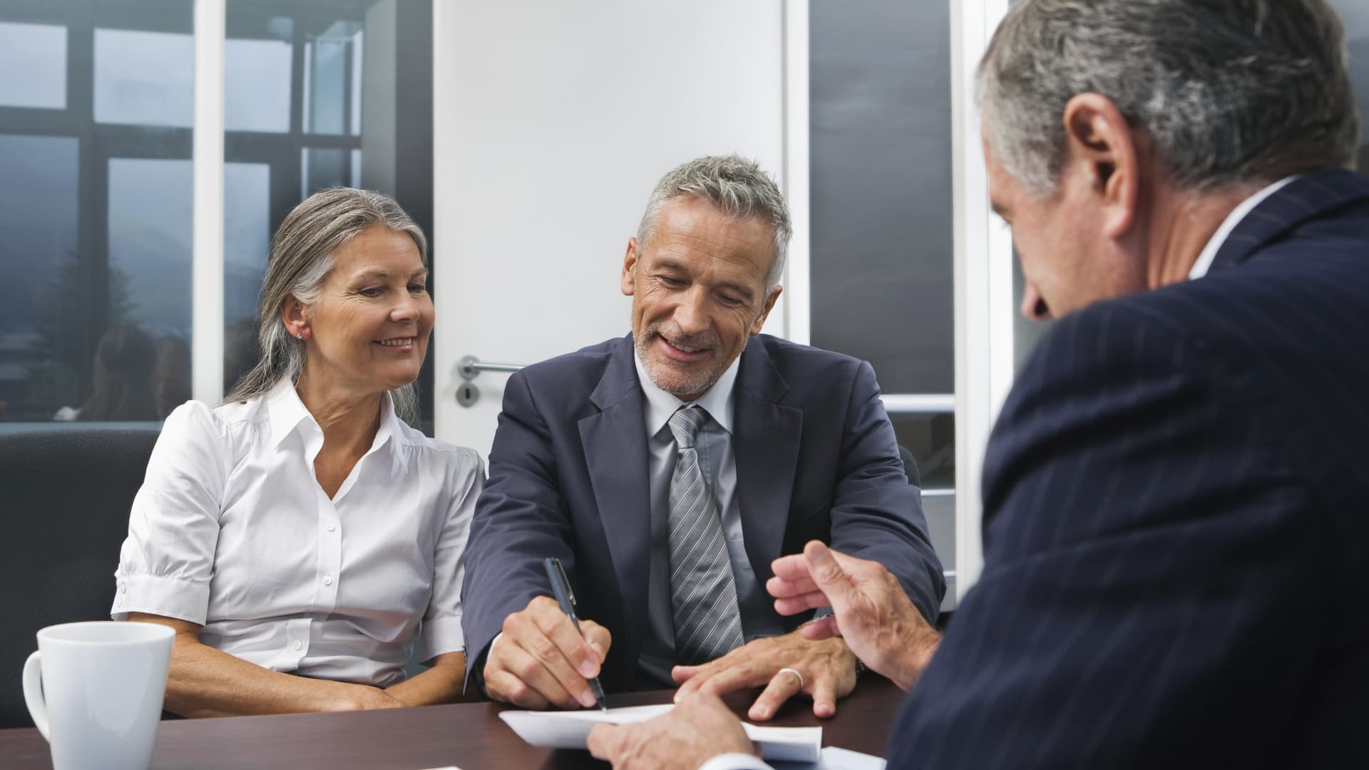 Family offices shift out of cash and into alternatives