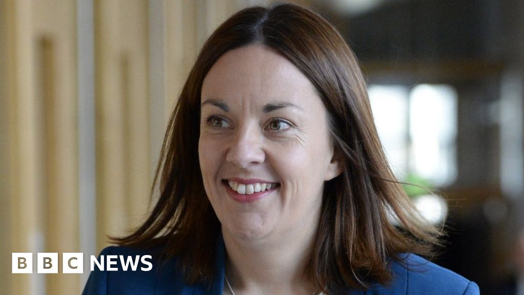 Former Scottish Labour leader Kezia Dugdale admits voting SNP