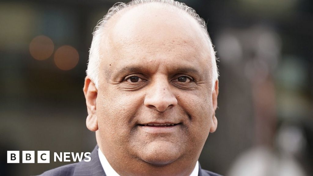 Labour candidate Azhar Ali apologises for Israel comments