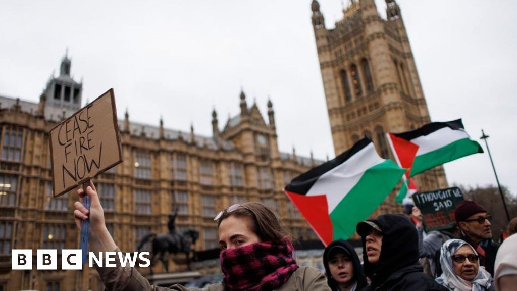 Israel-Gaza war: MPs call for protest organisers to give longer notice period