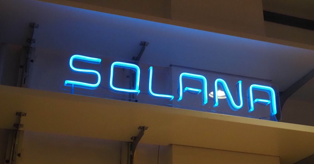 Solana’s SOL Reaches Futures Positions That Preceded a 30% Drop in December
